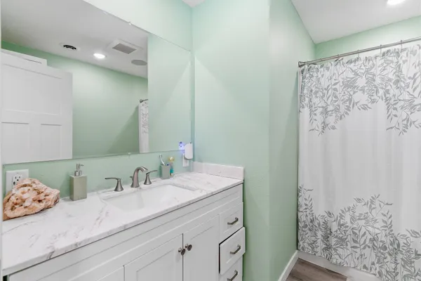 $314,999 | 5134 340th Avenue, Blue Earth, MN 56013