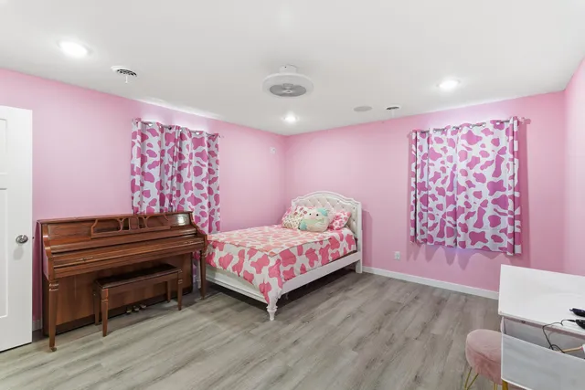 $349,000 | 5134 340th Avenue, Blue Earth, MN 56013