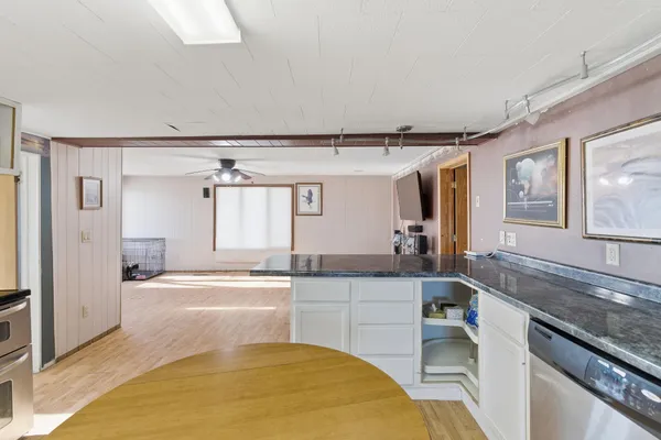 $314,999 | 5134 340th Avenue, Blue Earth, MN 56013