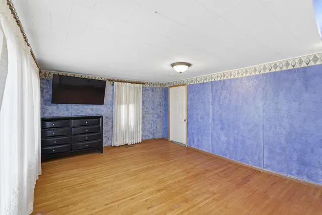 $349,000 | 5134 340th Avenue, Blue Earth, MN 56013