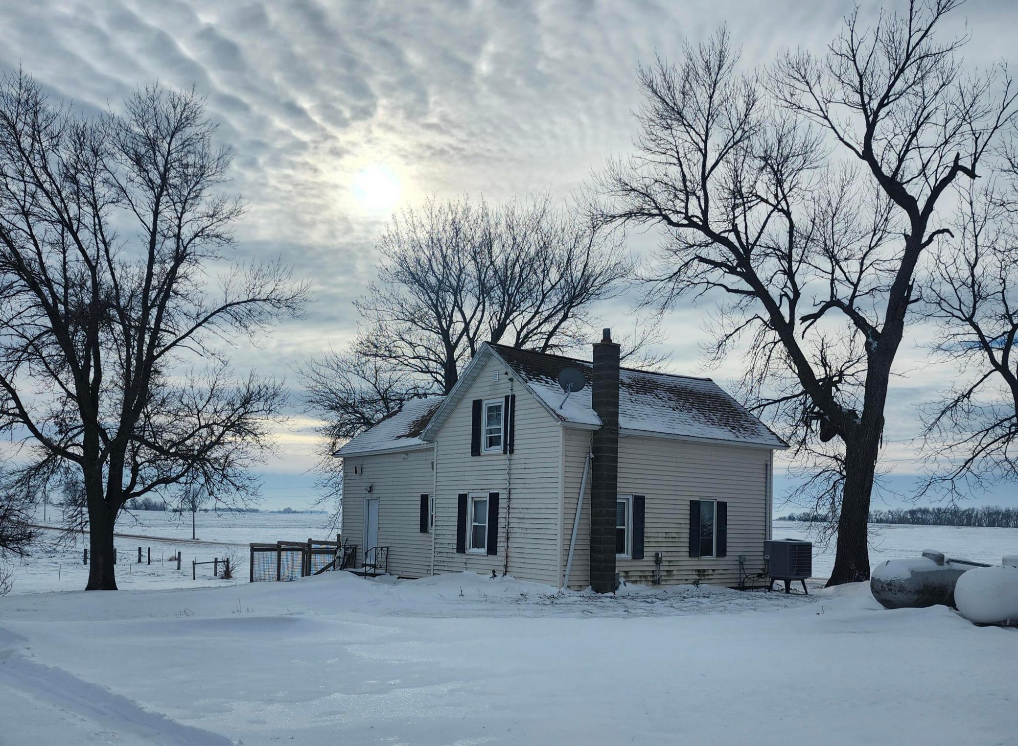 5134 340th Avenue Blue Earth, MN 56013 - Photo 5 of 6