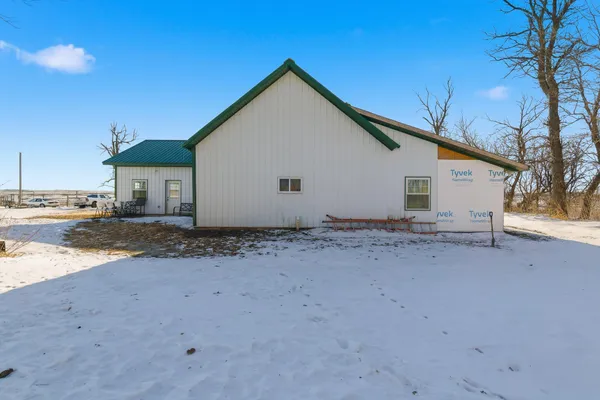 $314,999 | 5134 340th Avenue, Blue Earth, MN 56013