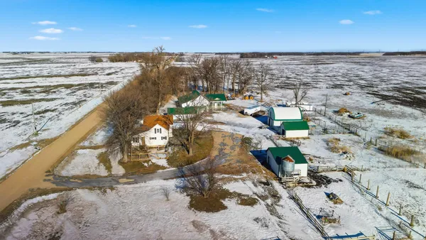 $314,999 | 5134 340th Avenue, Blue Earth, MN 56013