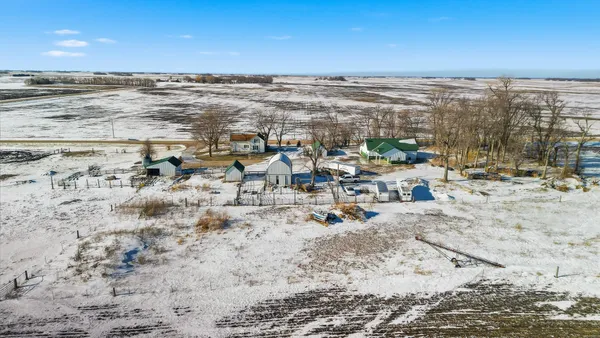 $314,999 | 5134 340th Avenue, Blue Earth, MN 56013