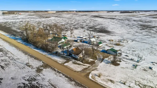 $314,999 | 5134 340th Avenue, Blue Earth, MN 56013