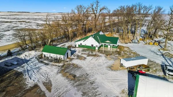 $314,999 | 5134 340th Avenue, Blue Earth, MN 56013