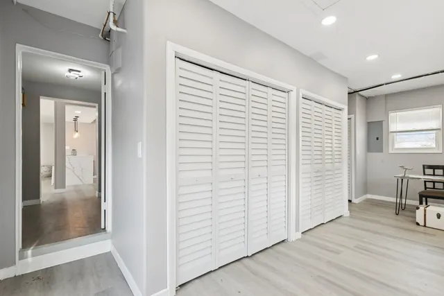 $459,900 | 4N327 7th Avenue, Addison, IL 60101