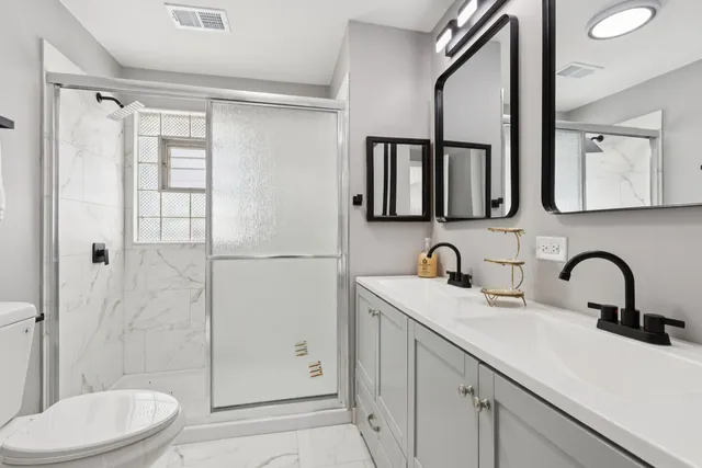 $459,900 | 4N327 7th Avenue, Addison, IL 60101