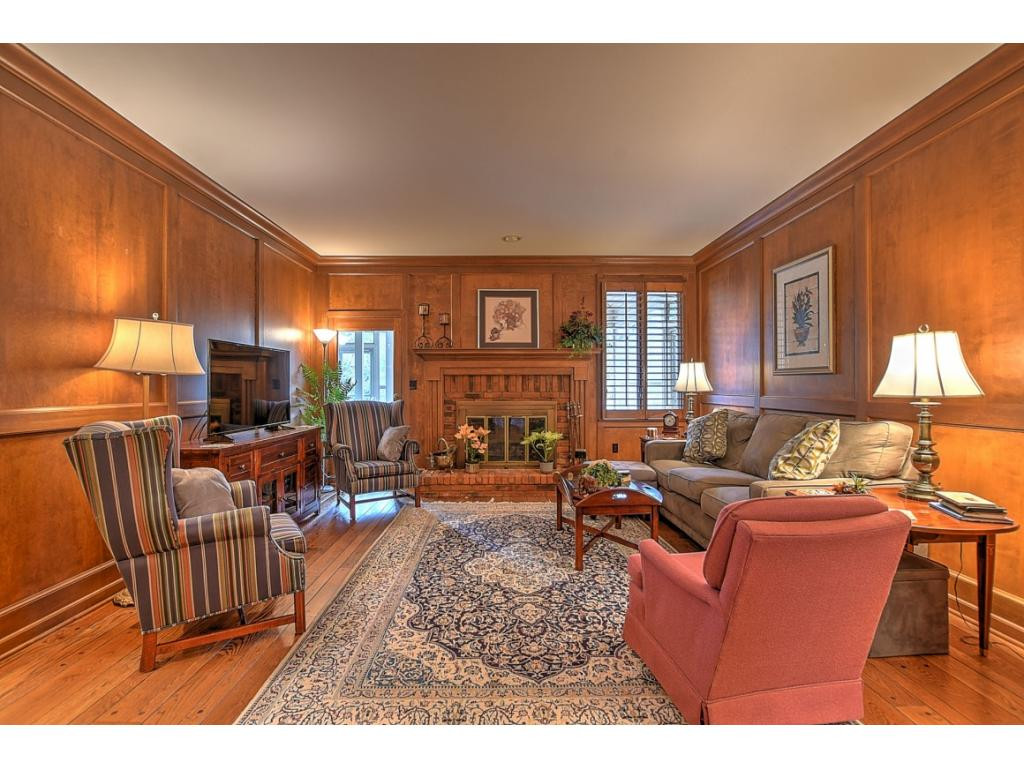 904 Chippendale Road Kingsport, TN 37660 - Photo 4 of 36 Photo 4