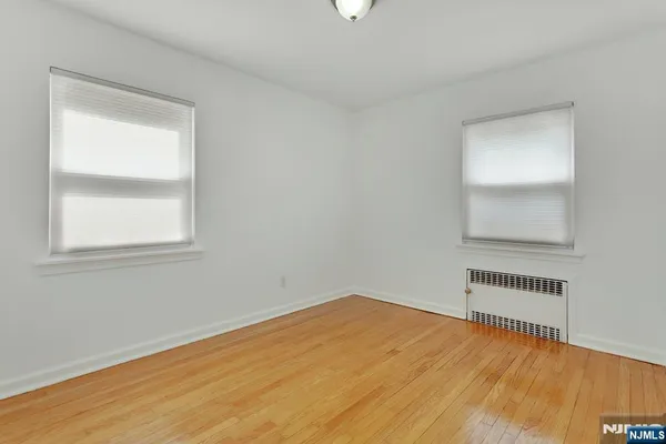 $3,750 | 162 Washington Place, Teaneck, NJ 07666