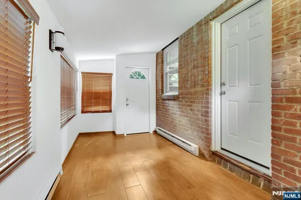 $3,750 | 162 Washington Place, Teaneck, NJ 07666