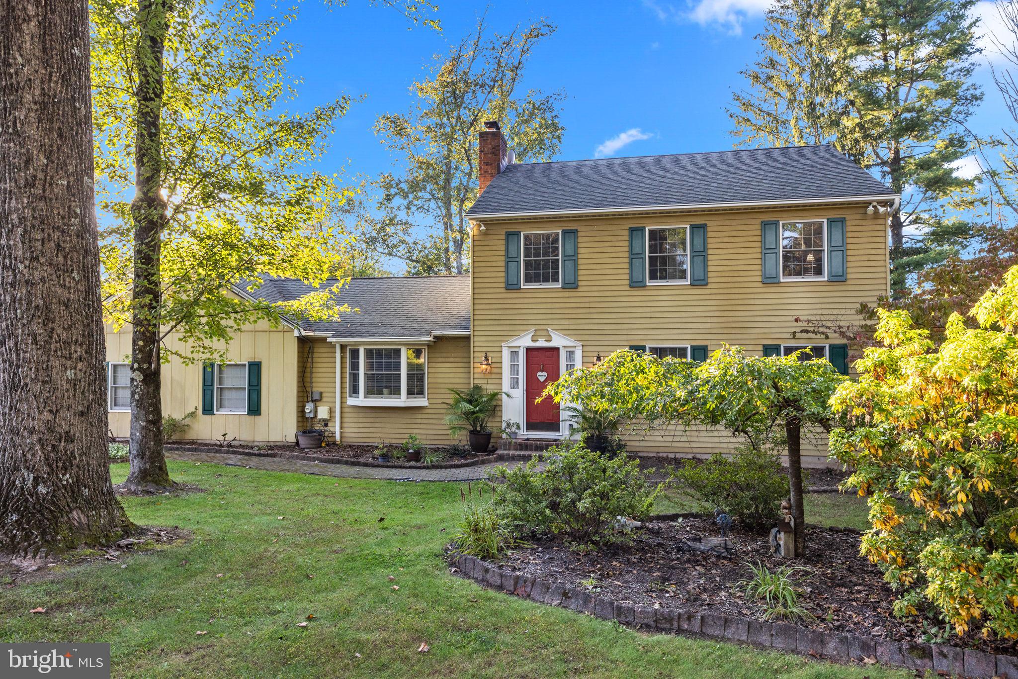 72 Lochatong Road Ewing, NJ 08628 - Photo 3 of 34 Gallery Image 3