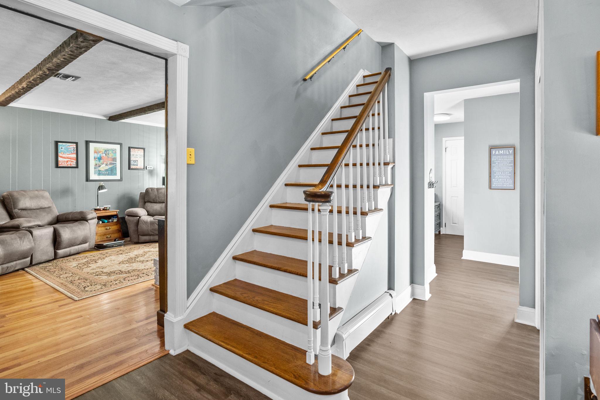 72 Lochatong Road Ewing, NJ 08628 - Photo 6 of 34 Gallery Image 6