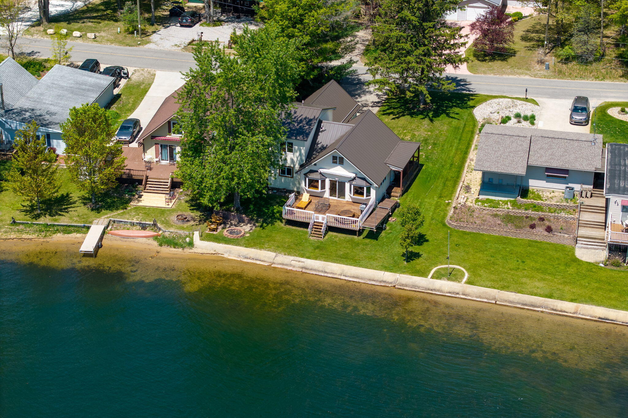 7945 West Royal Road Canadian Lakes, MI 49346 - Photo 6 of 28 4-web-or-mls-DJI_20250527012757_0314_D
