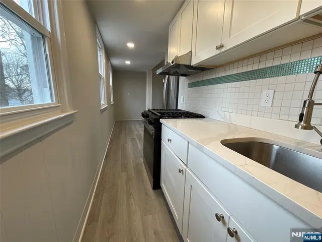 $2,850 | 111 Reade Street, Unit 2, Englewood, NJ 07631