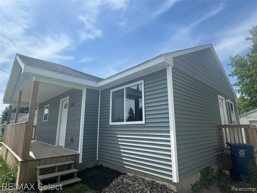 3302 Miller Road Flint, MI 48503 - Photo 3 of 15