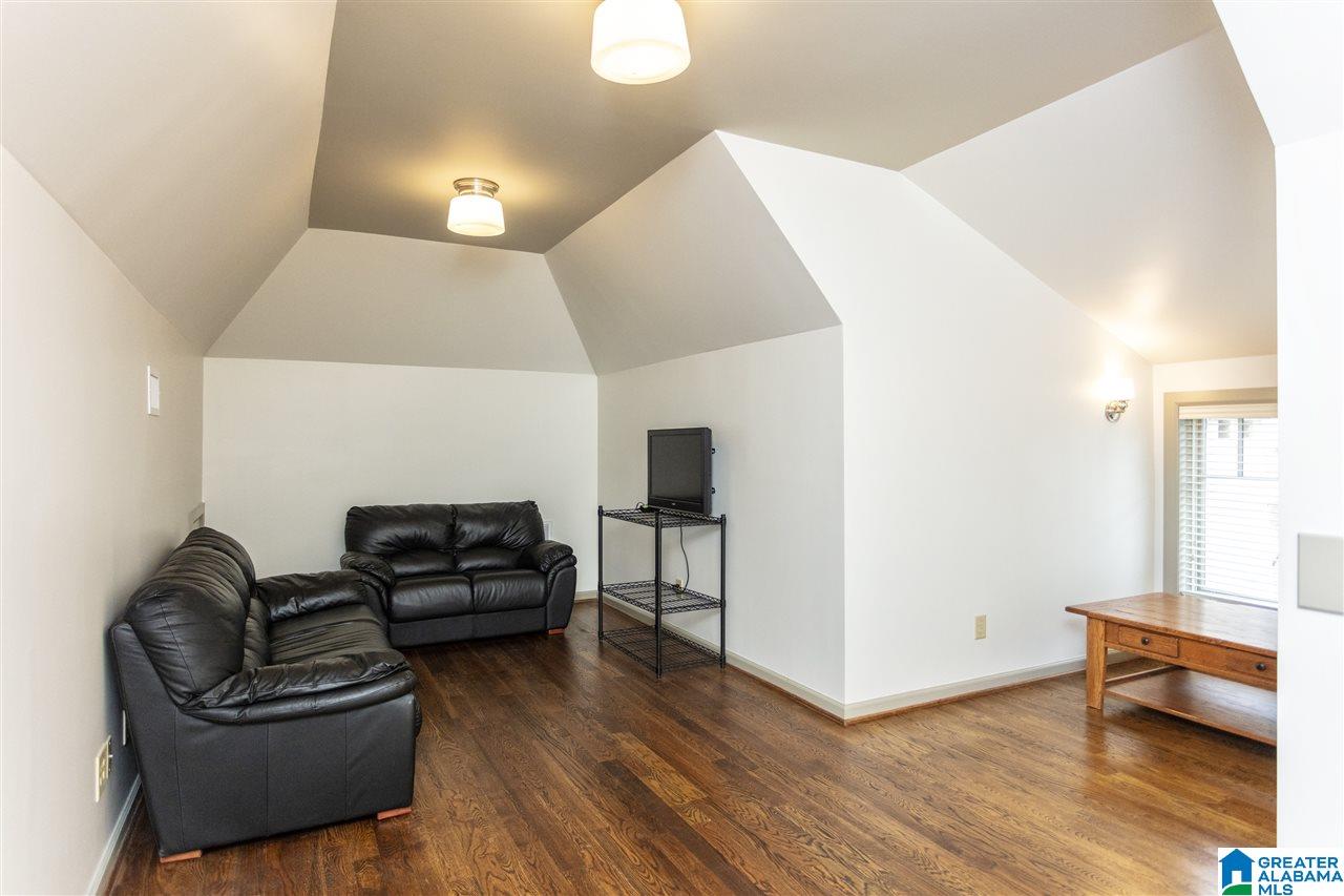 1758 Huntington Road Birmingham, AL 35209 - Photo 40 of 50