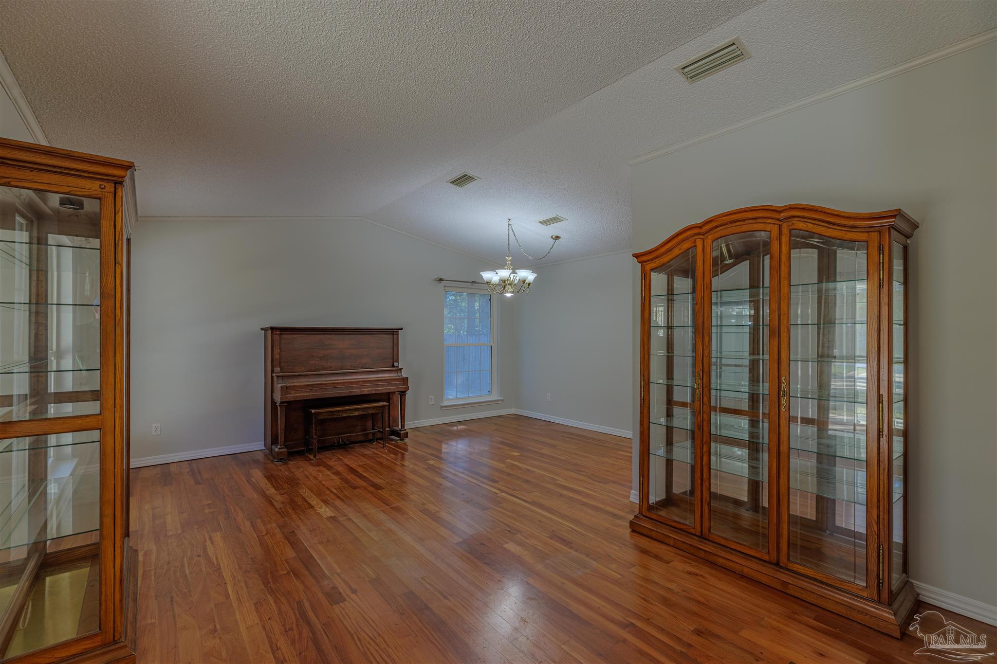 4679 East Spencer Field Road Pace, FL 32571 - Photo 8 of 37