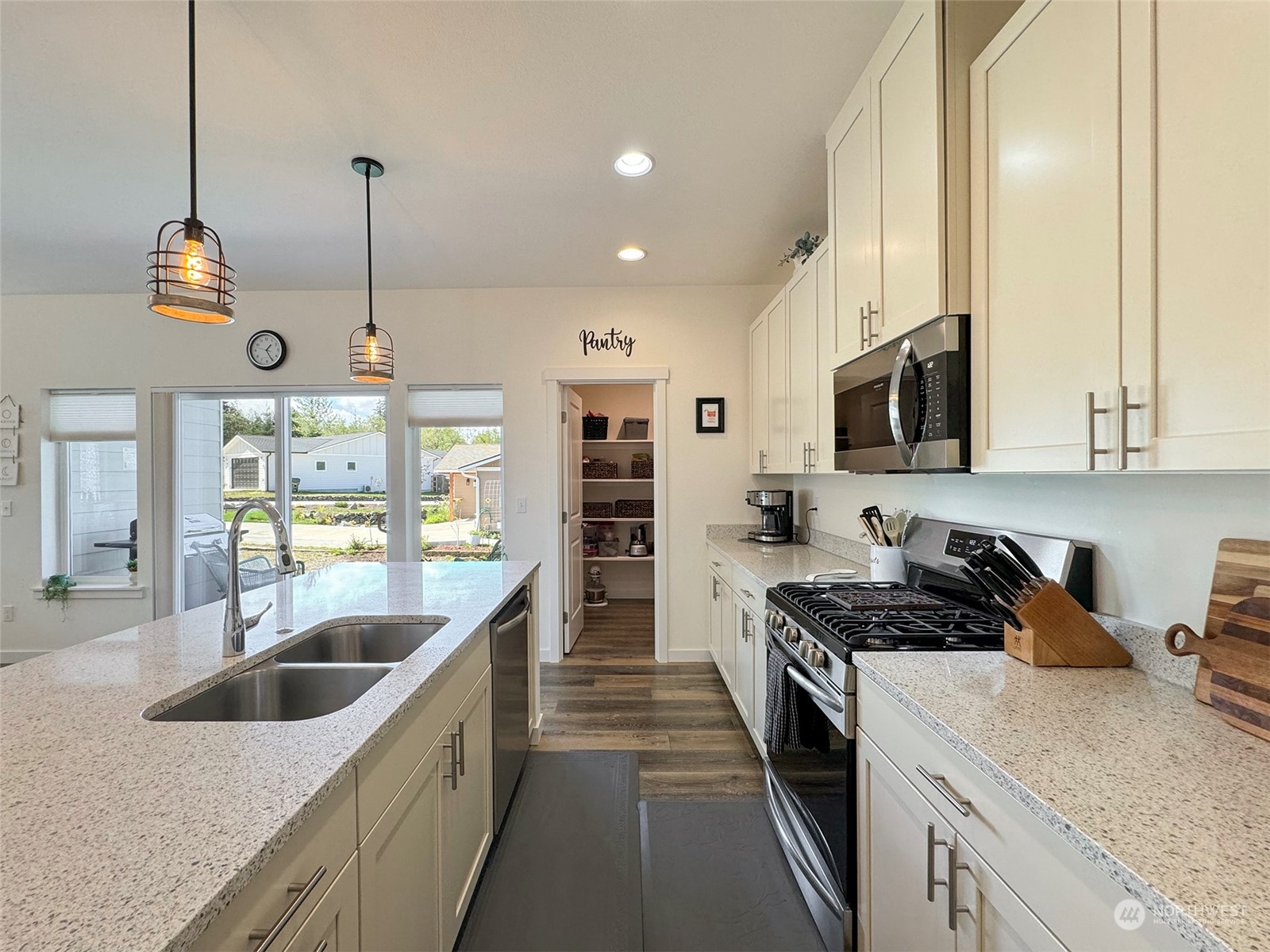1412 Rook Drive Port Angeles, WA 98362 - Photo 19 of 40 Gallery Image 19