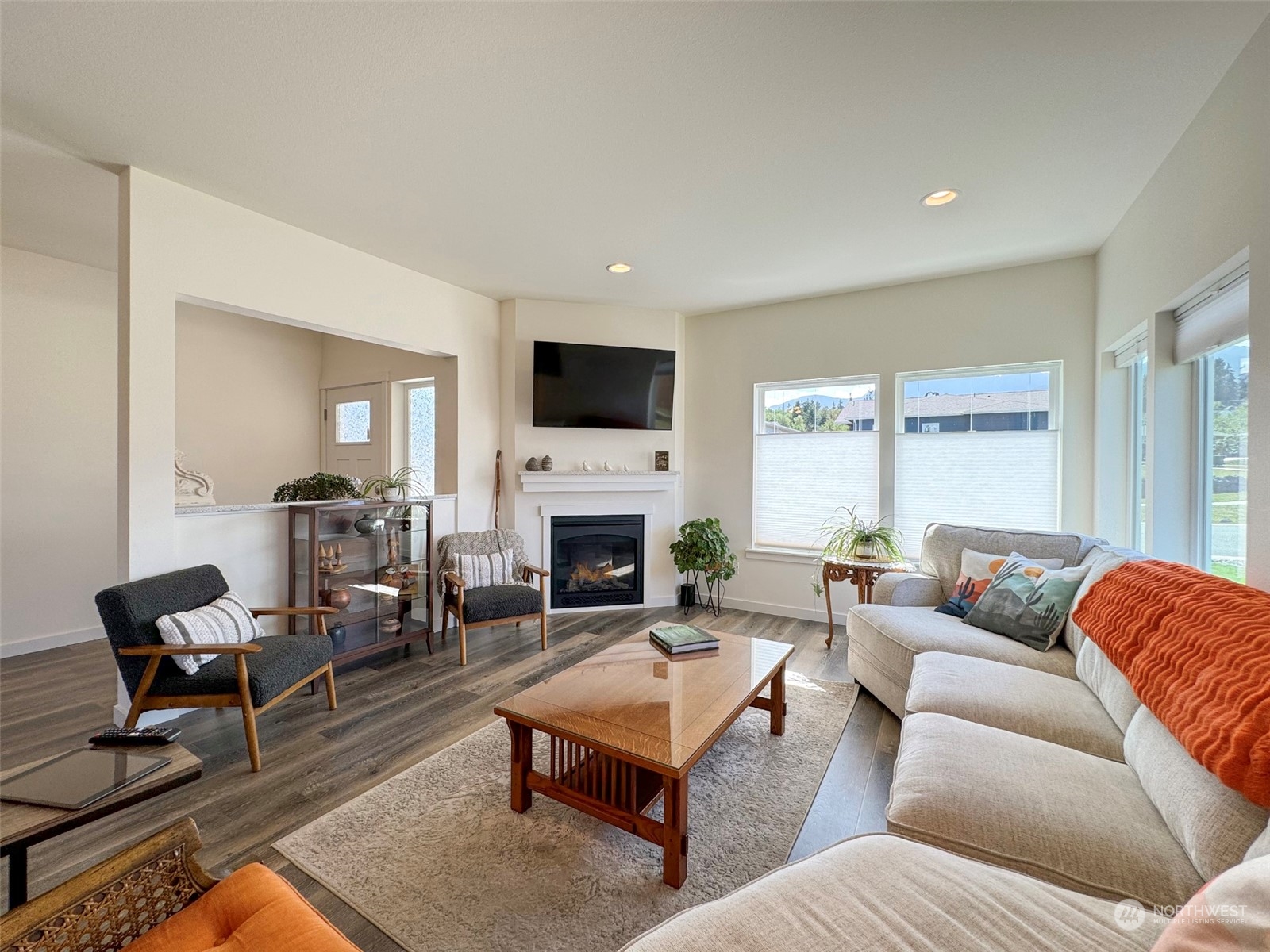 1412 Rook Drive Port Angeles, WA 98362 - Photo 9 of 40 Gallery Image 9