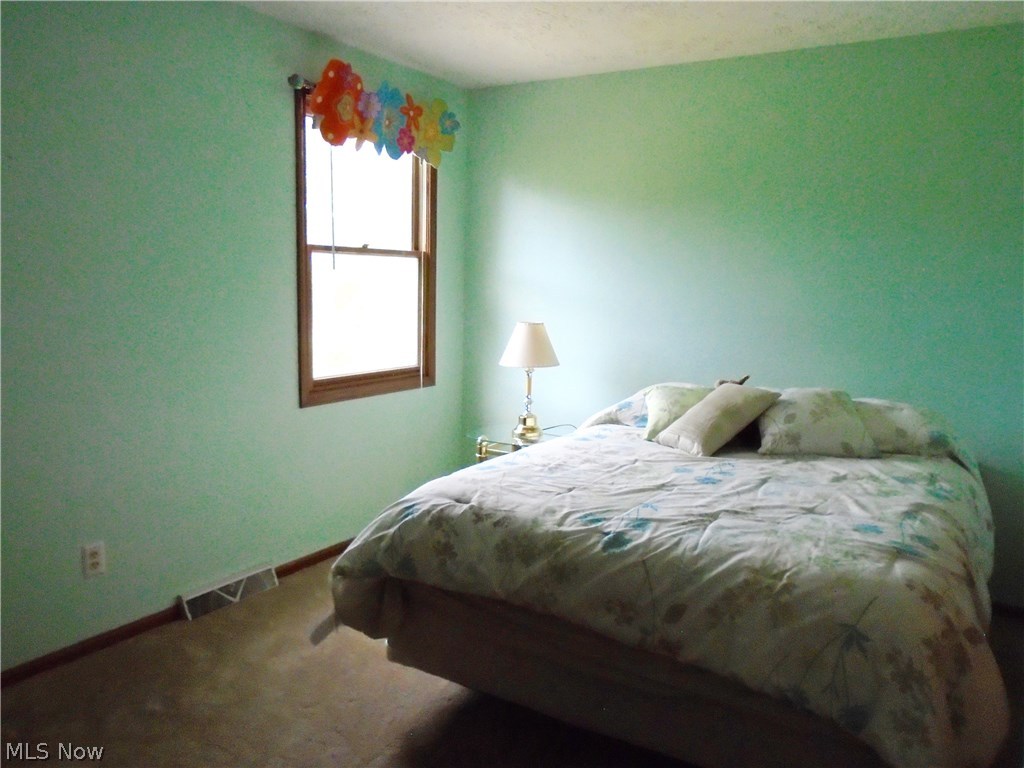 4777 Ridgewood Road Akron, OH 44321 - Photo 24 of 31