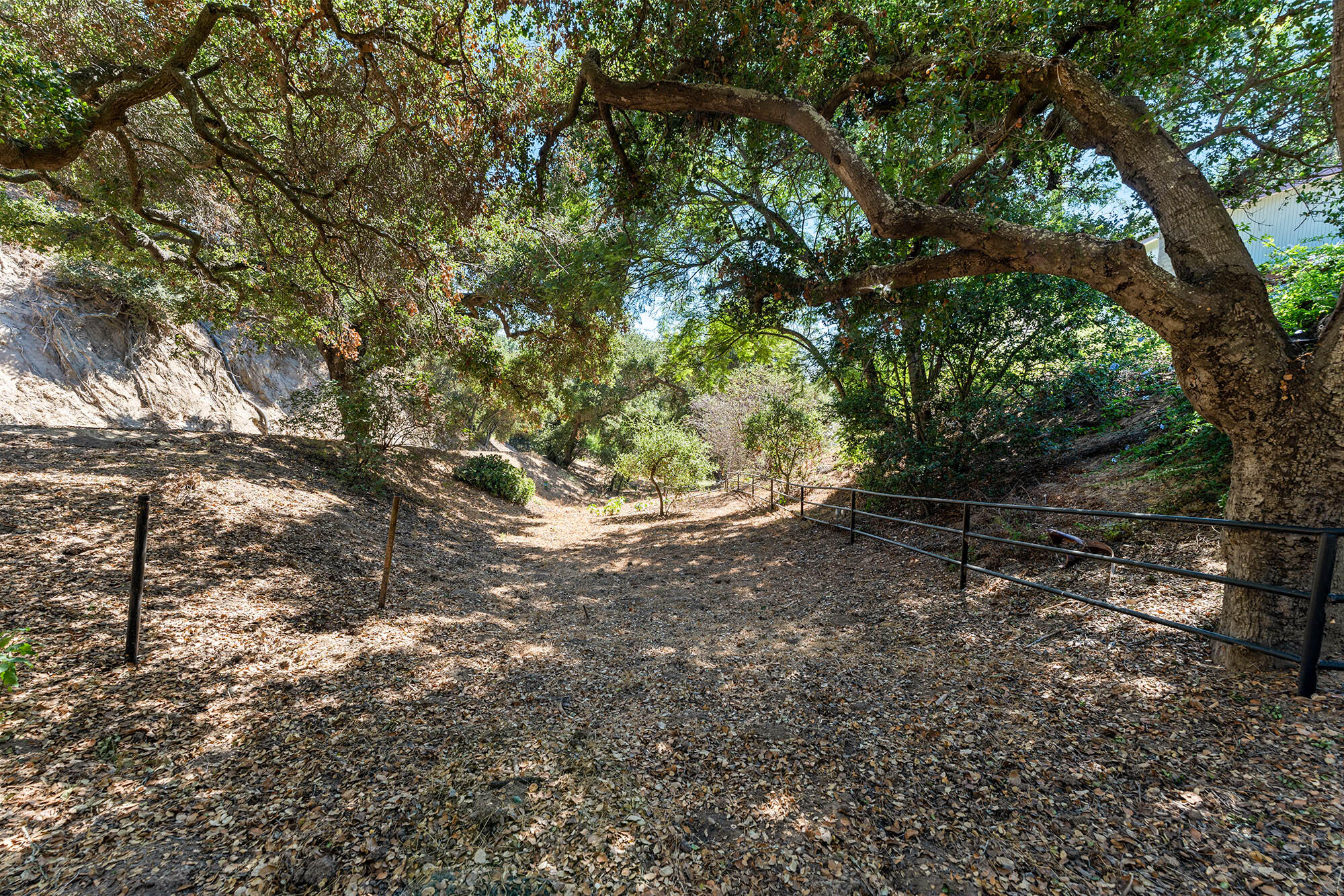 1133 Palomino Road Santa Barbara, CA 93105 - Photo 8 of 57 Horse corrals - 1133 Palomino Rd