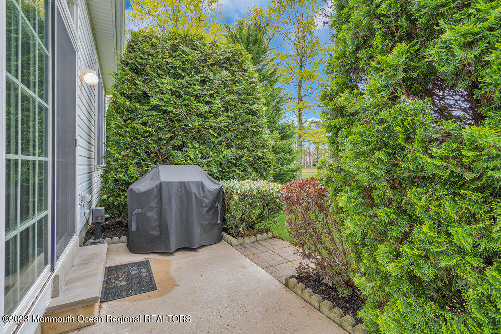 10 Crooked Stick Road Jackson, NJ 08527 - Photo 38 of 52 a view of a back yard