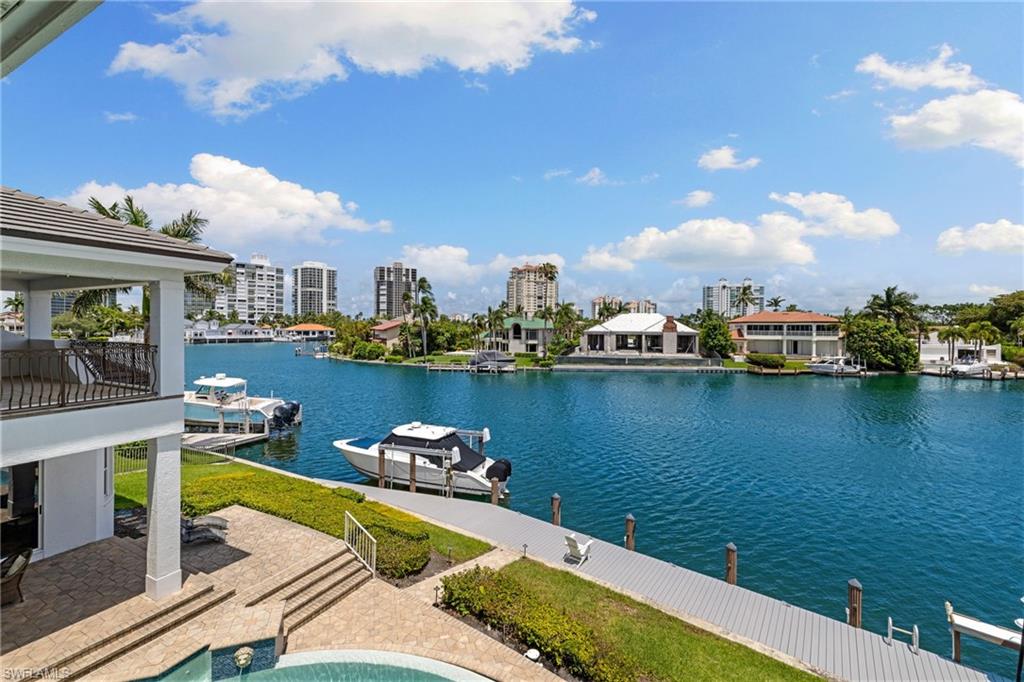 339 Devils Bight Naples, FL 34103 - Photo 16 of 17