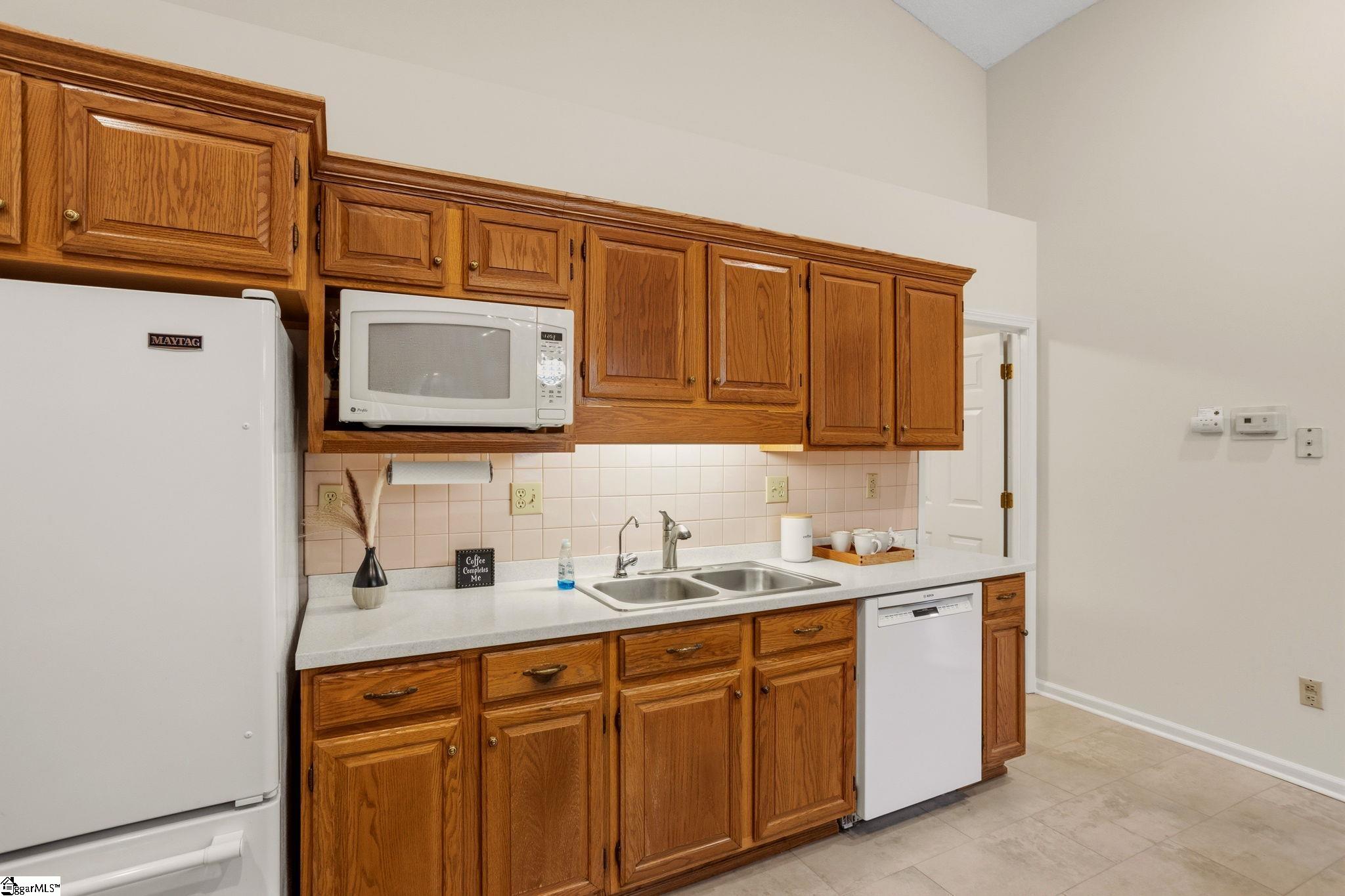 2314 State Park Road Greenville, SC 29609 - Photo 10 of 50