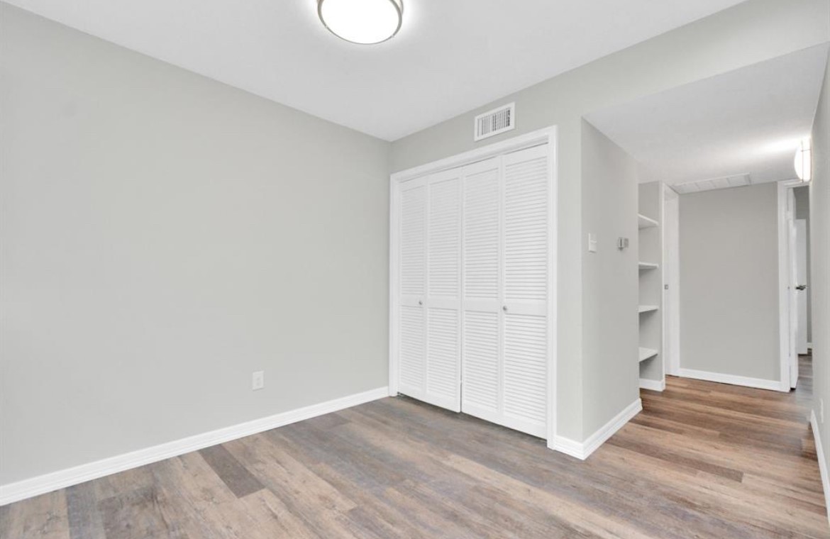 10101 South Gessner Road, Unit 811 Houston, TX 77071 - Photo 18 of 40 Gallery Image 18