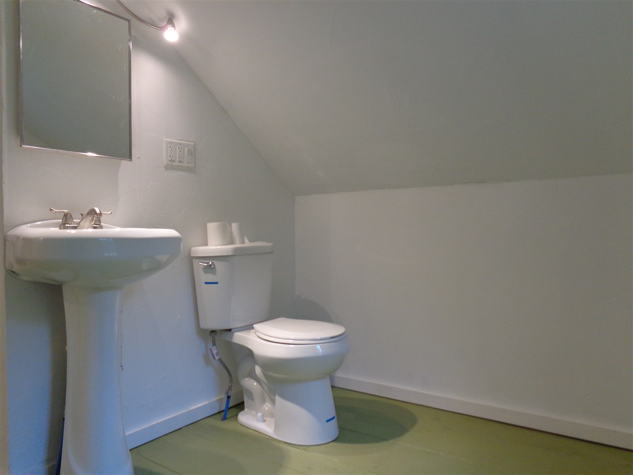 86 Wiggin Road Danbury, NH 03230 - Photo 12 of 17
