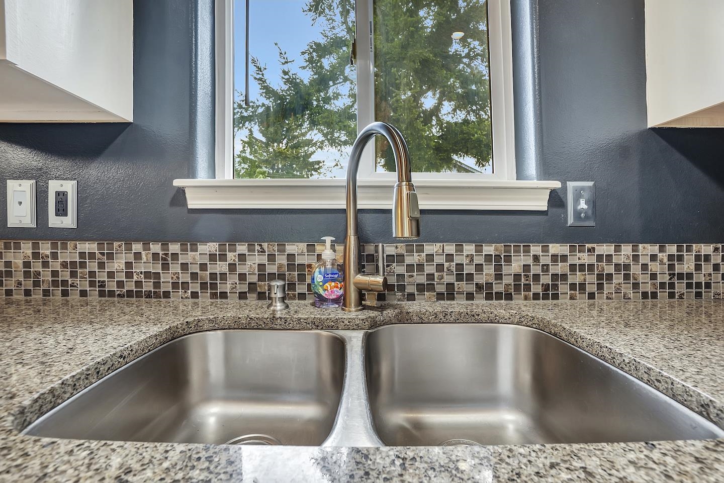 2410 Rees Lane Spokane Valley, WA 99037 - Photo 15 of 47