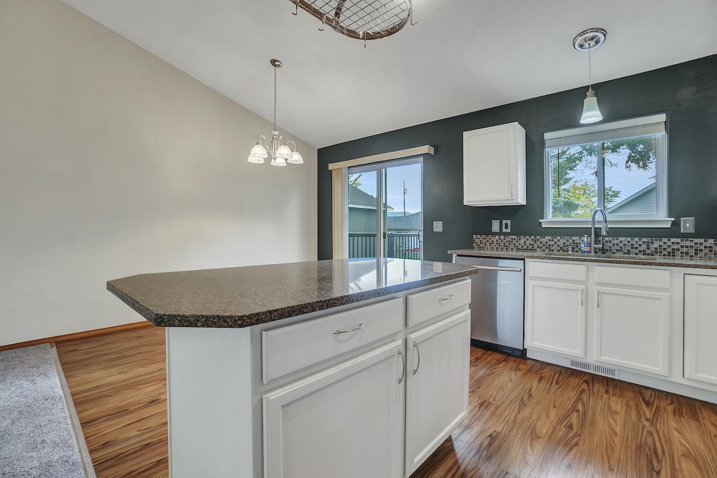 2410 Rees Lane Spokane Valley, WA 99037 - Photo 17 of 47