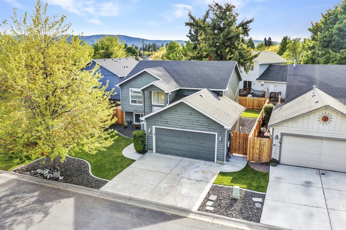 2410 Rees Lane Spokane Valley, WA 99037 - Photo 2 of 47