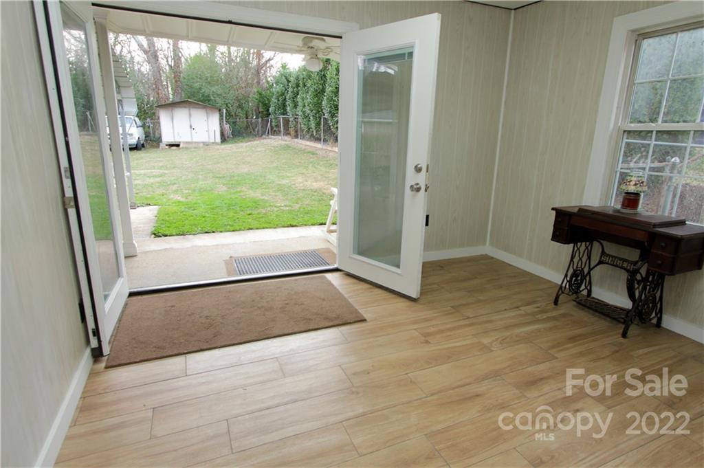 203 Brevard Road Asheville, NC 28806 - Photo 16 of 29 Gallery Image 16