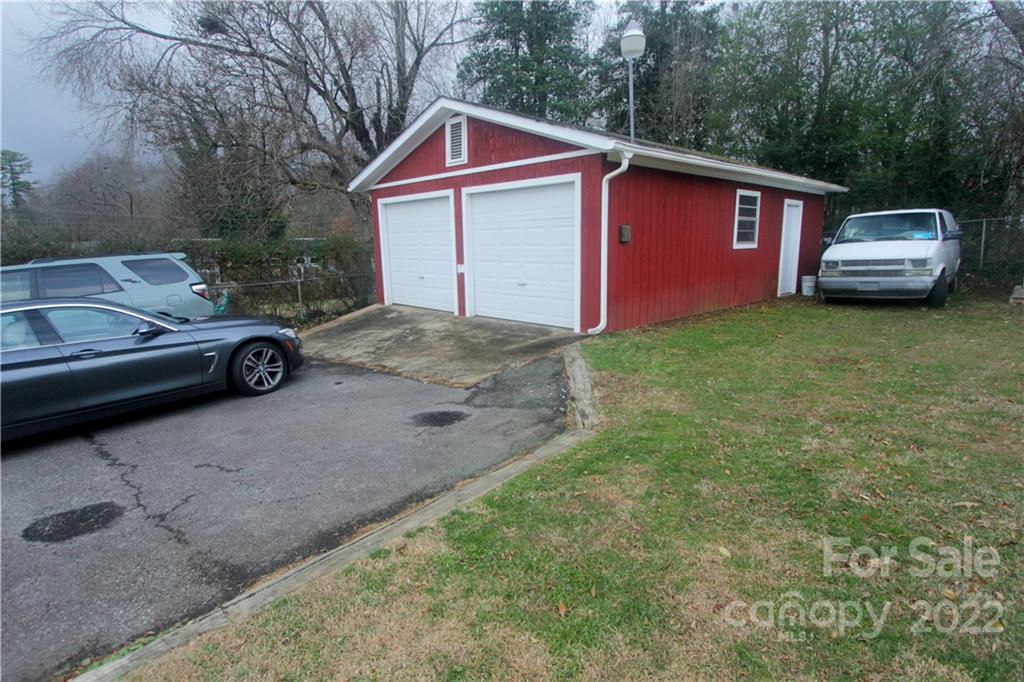 203 Brevard Road Asheville, NC 28806 - Photo 26 of 29 Gallery Image 26