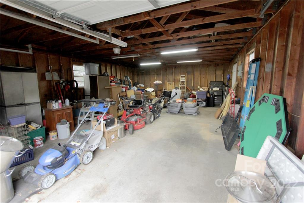 203 Brevard Road Asheville, NC 28806 - Photo 28 of 29 Gallery Image 28