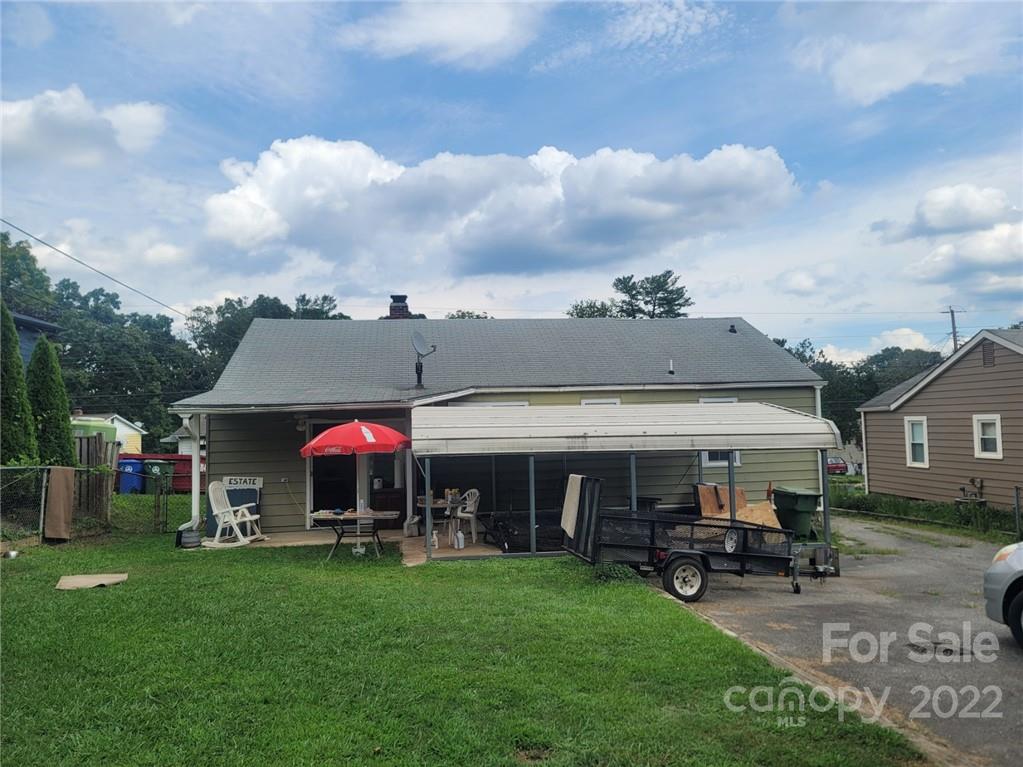 203 Brevard Road Asheville, NC 28806 - Photo 3 of 29 Gallery Image 3