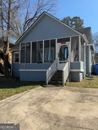 $1,600 | 2002 Chicago Avenue Northwest, Atlanta, GA 30314