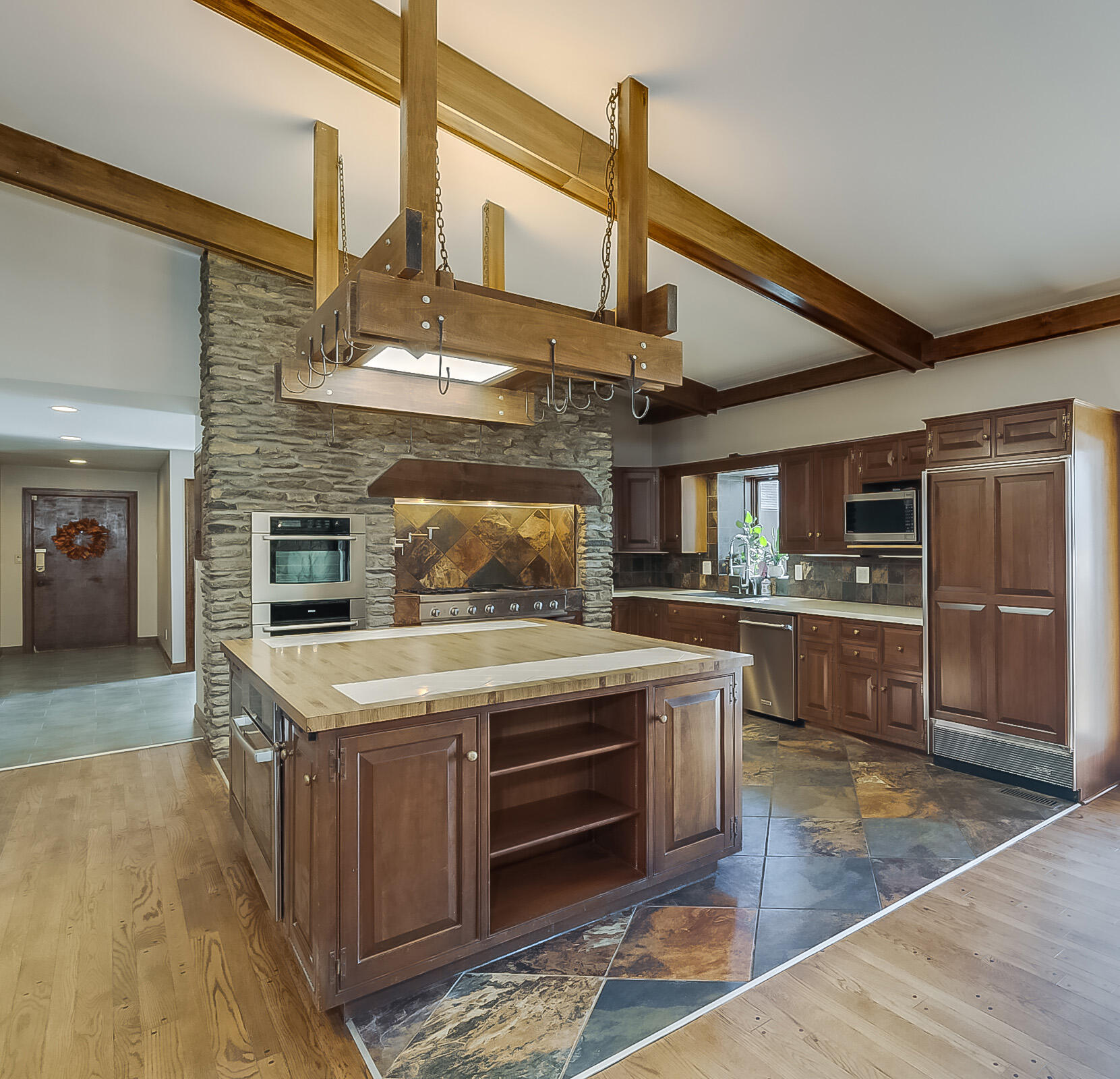 5376 Stewart Road Lexington, KY 40516 - Photo 21 of 98 Kitchen