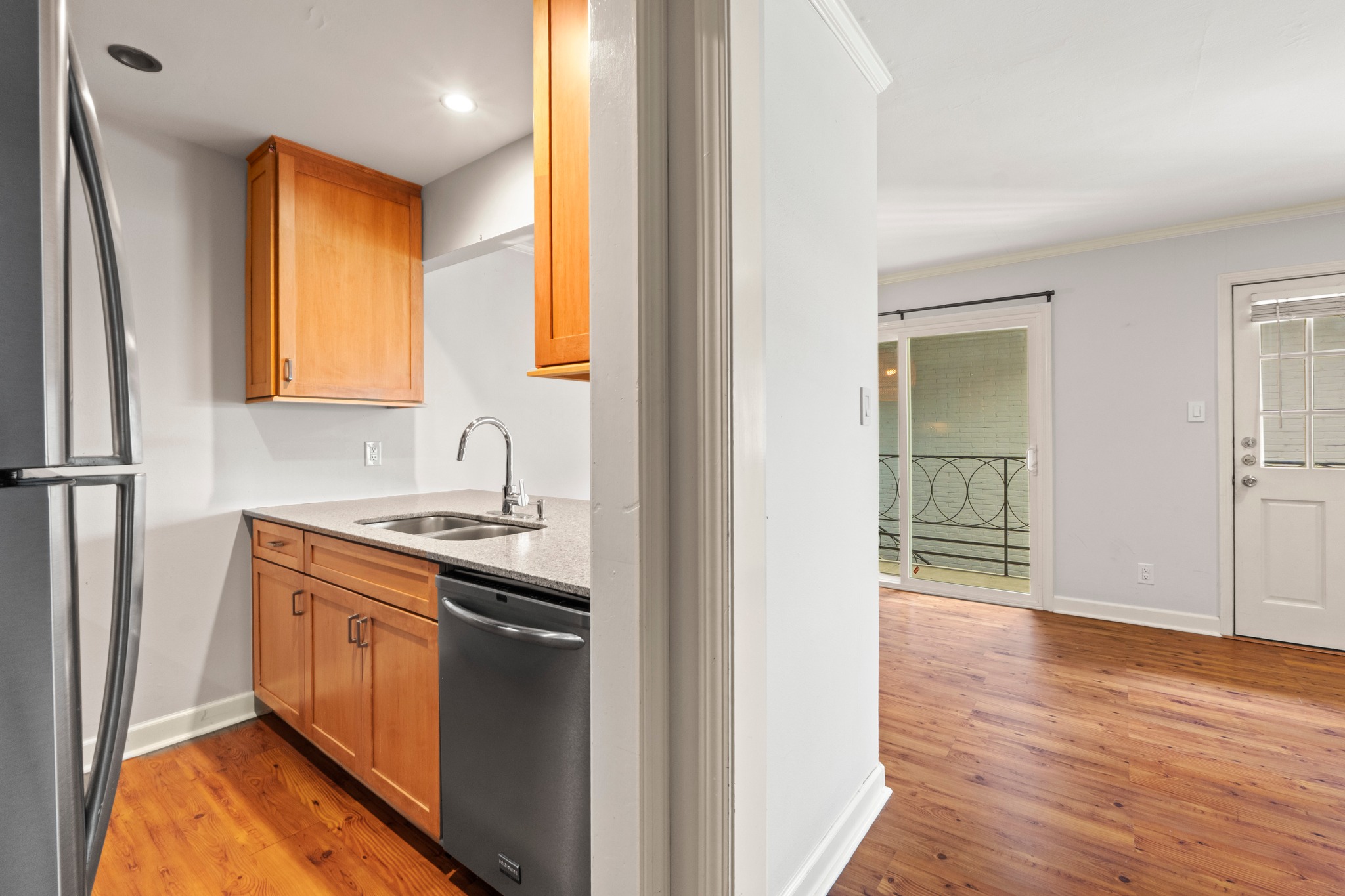 1210 Windsor Road, Unit 220 Austin, TX 78703 - Photo 10 of 32