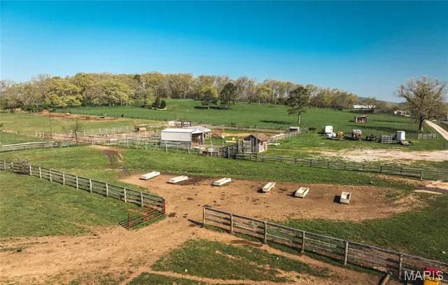 $3,900,000 | 260 Kentucky Derby Lane, Arcadia, MO 63621