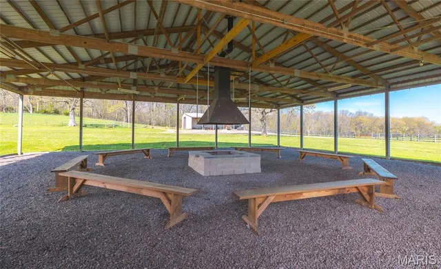 $3,900,000 | 260 Kentucky Derby Lane, Arcadia, MO 63621