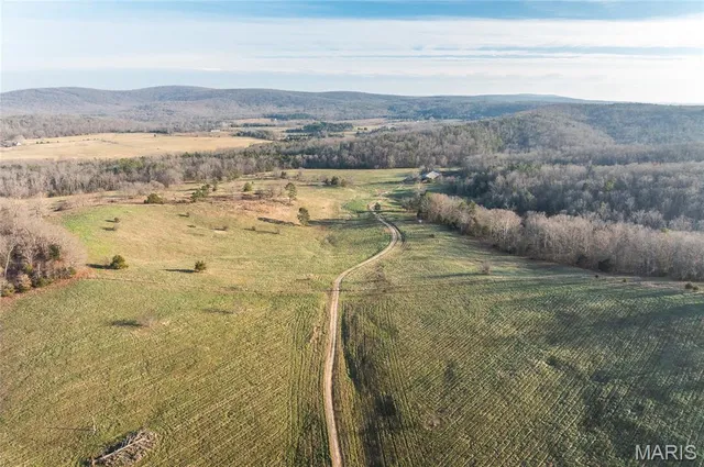 $3,900,000 | 260 Kentucky Derby Lane, Arcadia, MO 63621