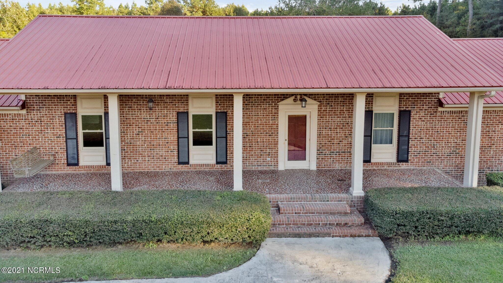 2540 Aurora Road Ernul, NC 28527 - Photo 14 of 42 39-web-or-mls-DJI_0055