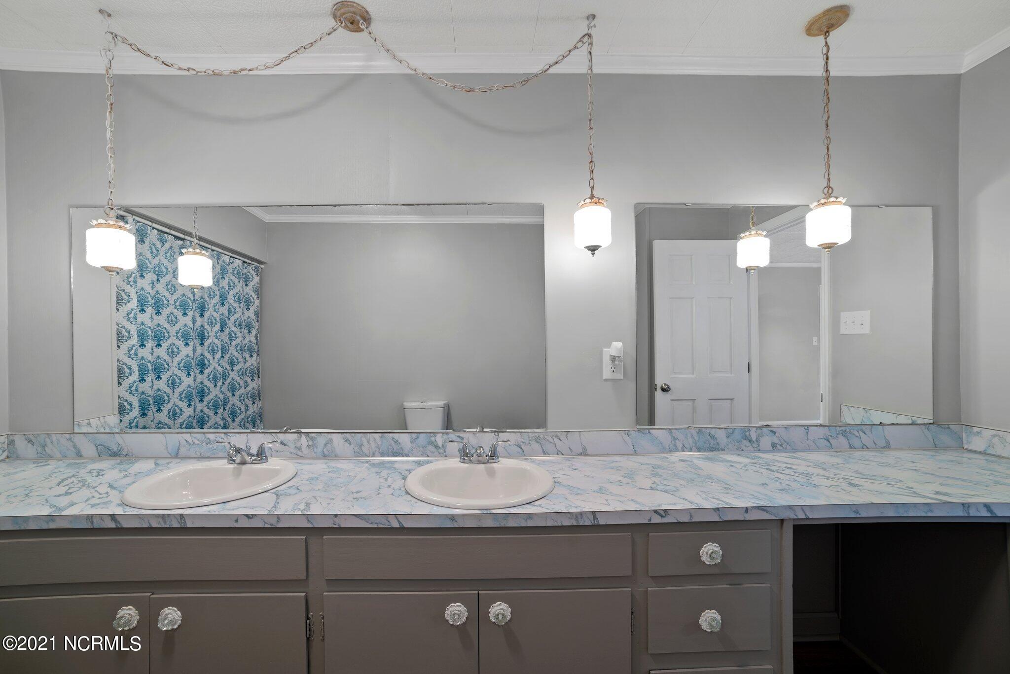 2540 Aurora Road Ernul, NC 28527 - Photo 34 of 42 18-web-or-mls-COX_4210