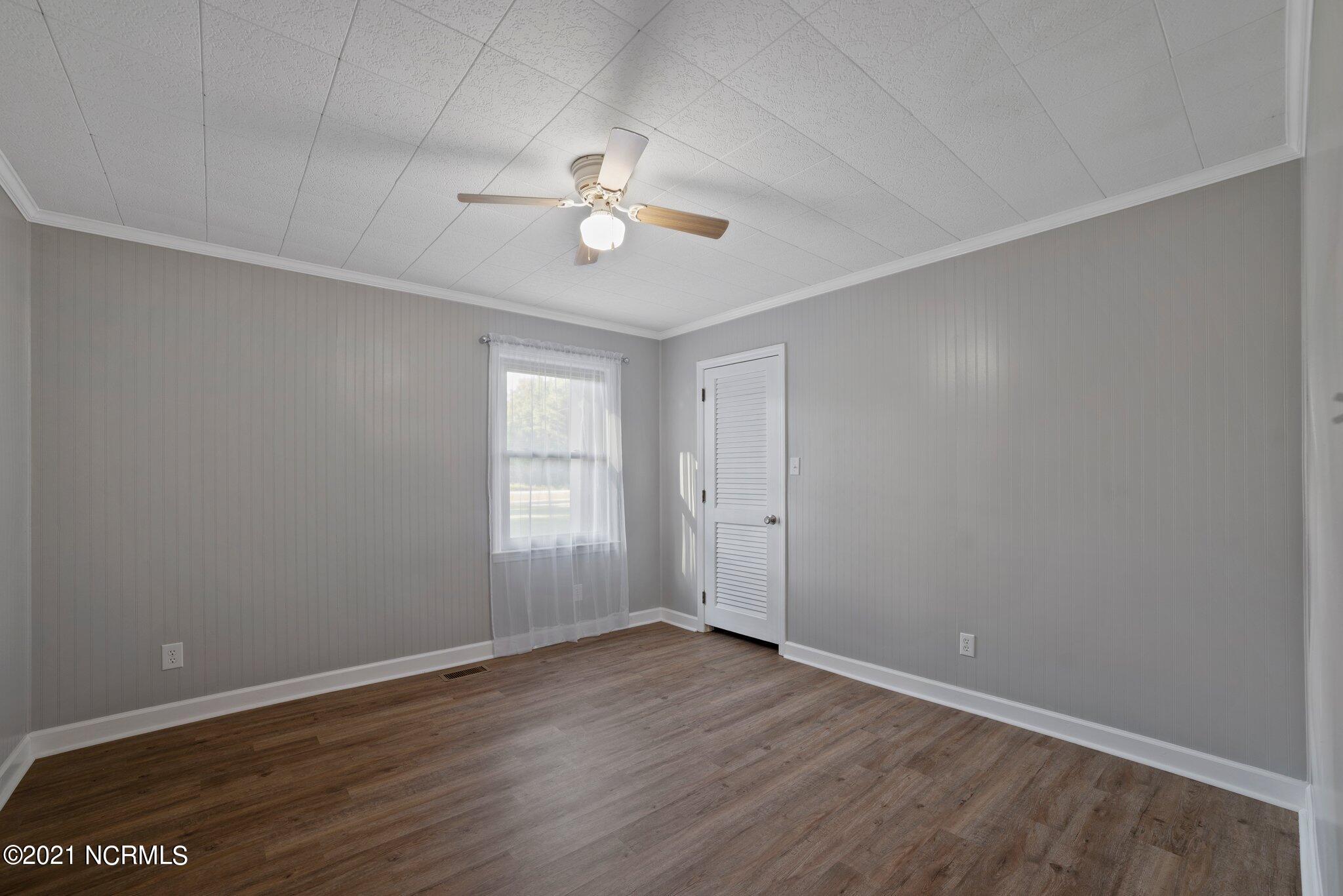 2540 Aurora Road Ernul, NC 28527 - Photo 36 of 42 20-web-or-mls-COX_4217