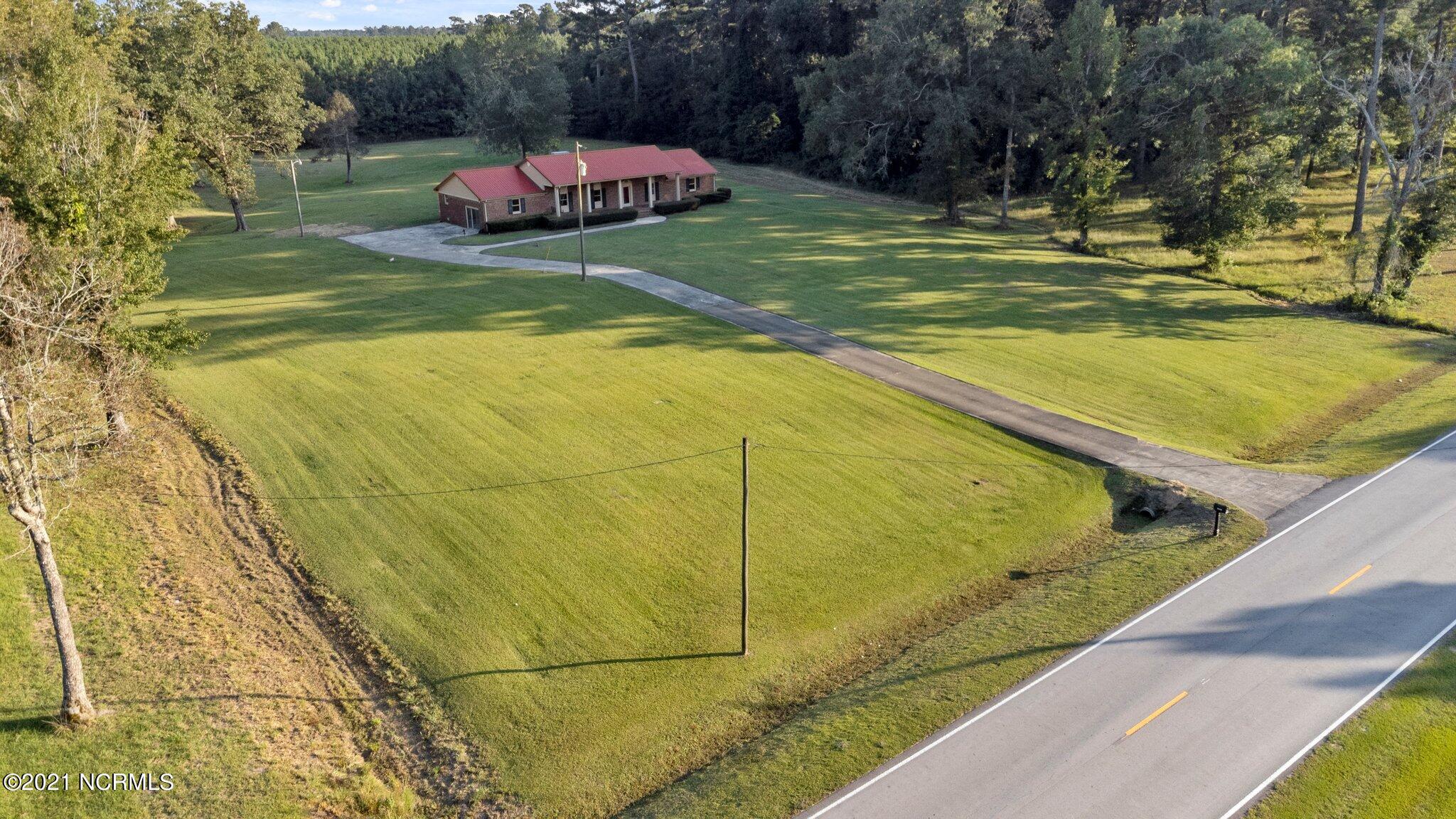 2540 Aurora Road Ernul, NC 28527 - Photo 4 of 42 33-web-or-mls-DJI_0049