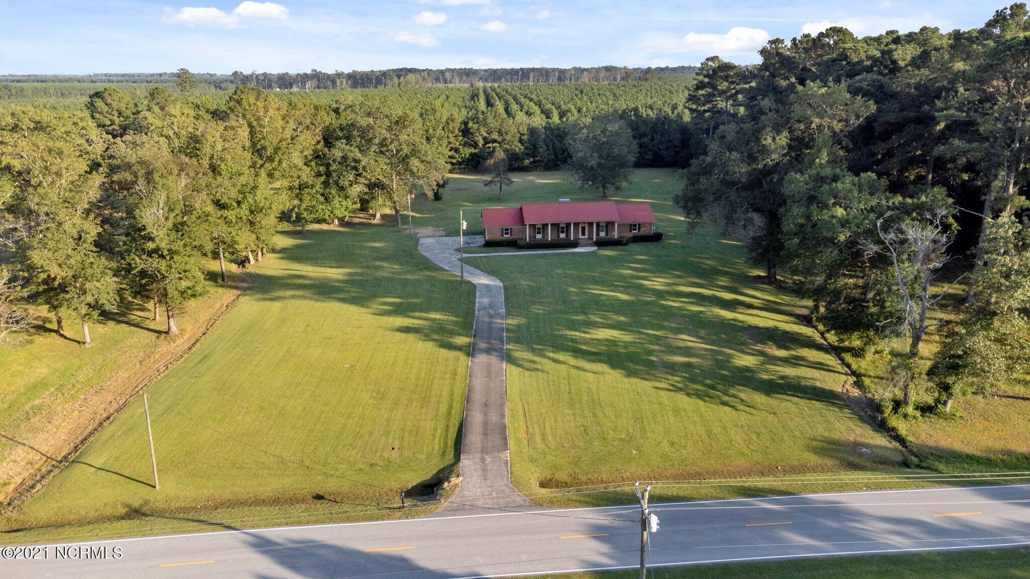 2540 Aurora Road Ernul, NC 28527 - Photo 5 of 42 34-web-or-mls-DJI_0050