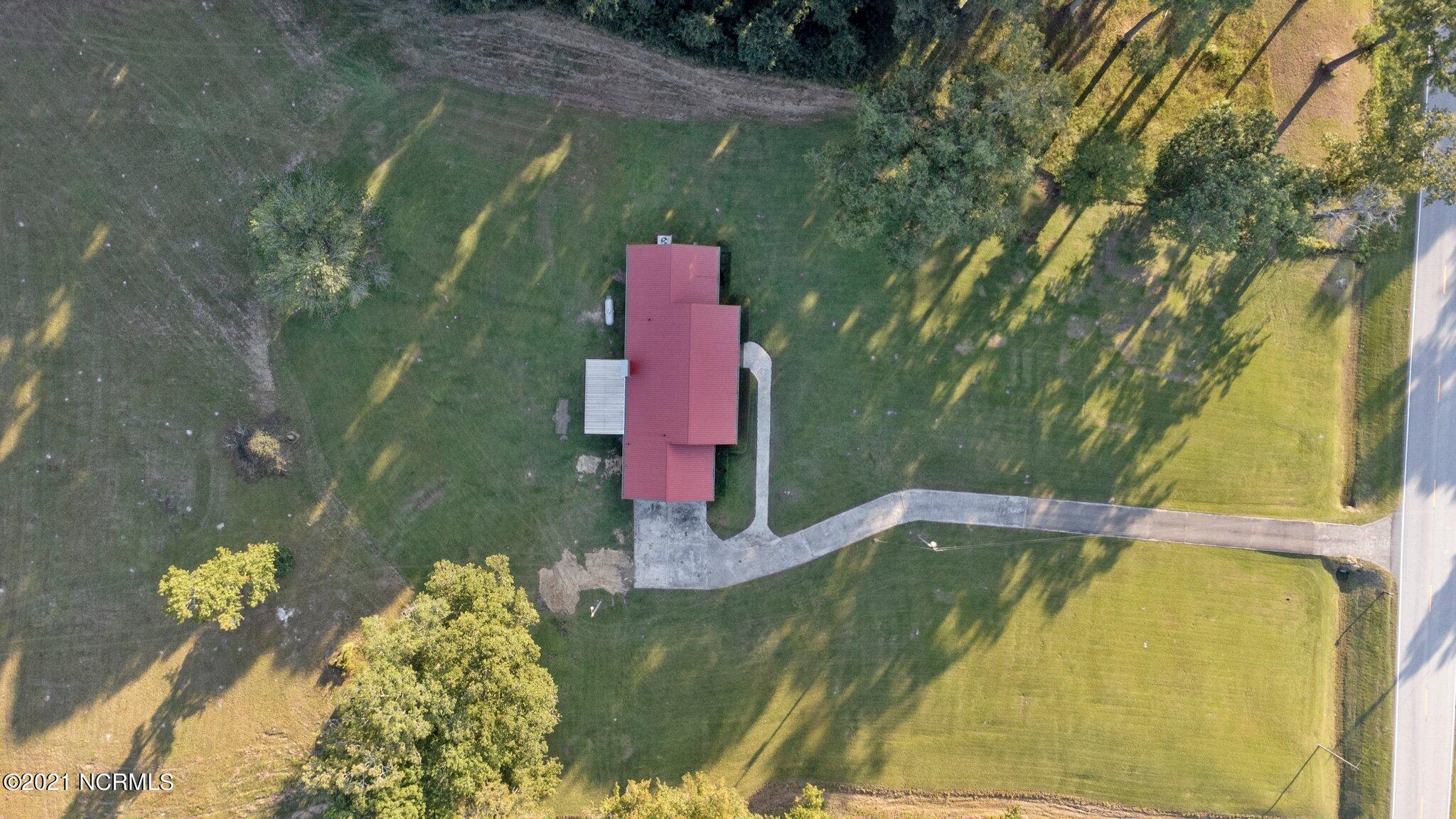2540 Aurora Road Ernul, NC 28527 - Photo 9 of 42 37-web-or-mls-DJI_0053